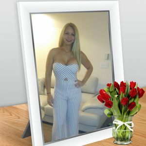 Meet your Posher, Monica